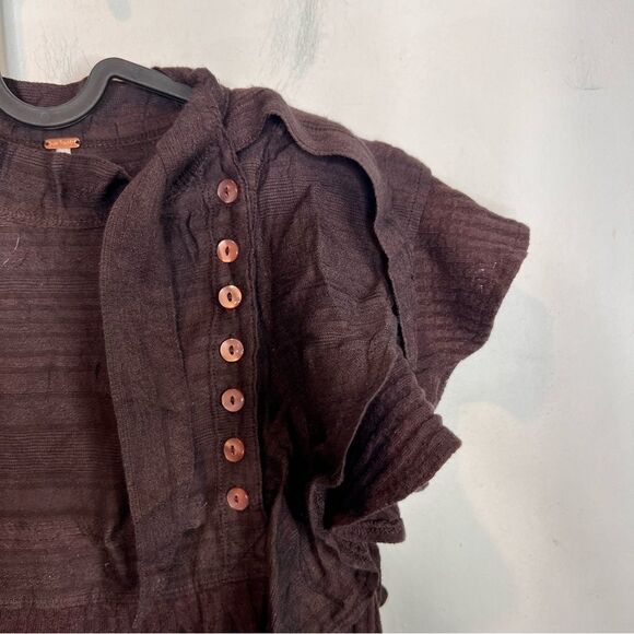 Free people ruffled short sleeves super cute - Picture 6 of 12